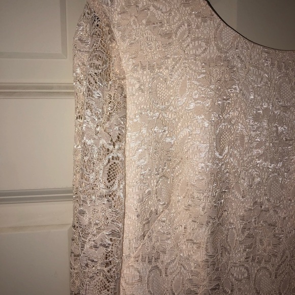 Worn 1 time, beautiful - Picture 3 of 3